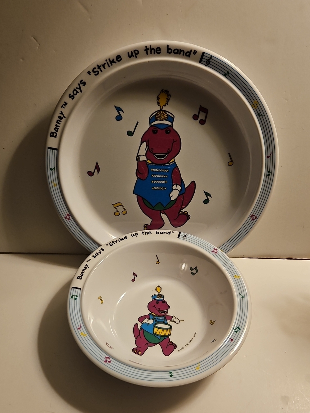 Barney Strike up the band 8 " plate and bowl Set The Lyons group